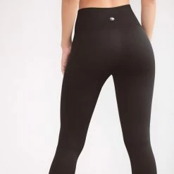Cameeli ACTIVEWEAR Black Seamless Countour Leggings